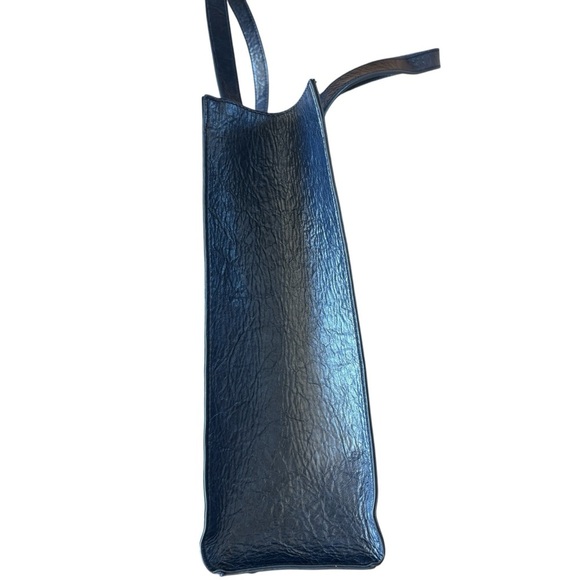 Pixie Mood Alicia Tote Bag In Navy Blue - Picture 7 of 10